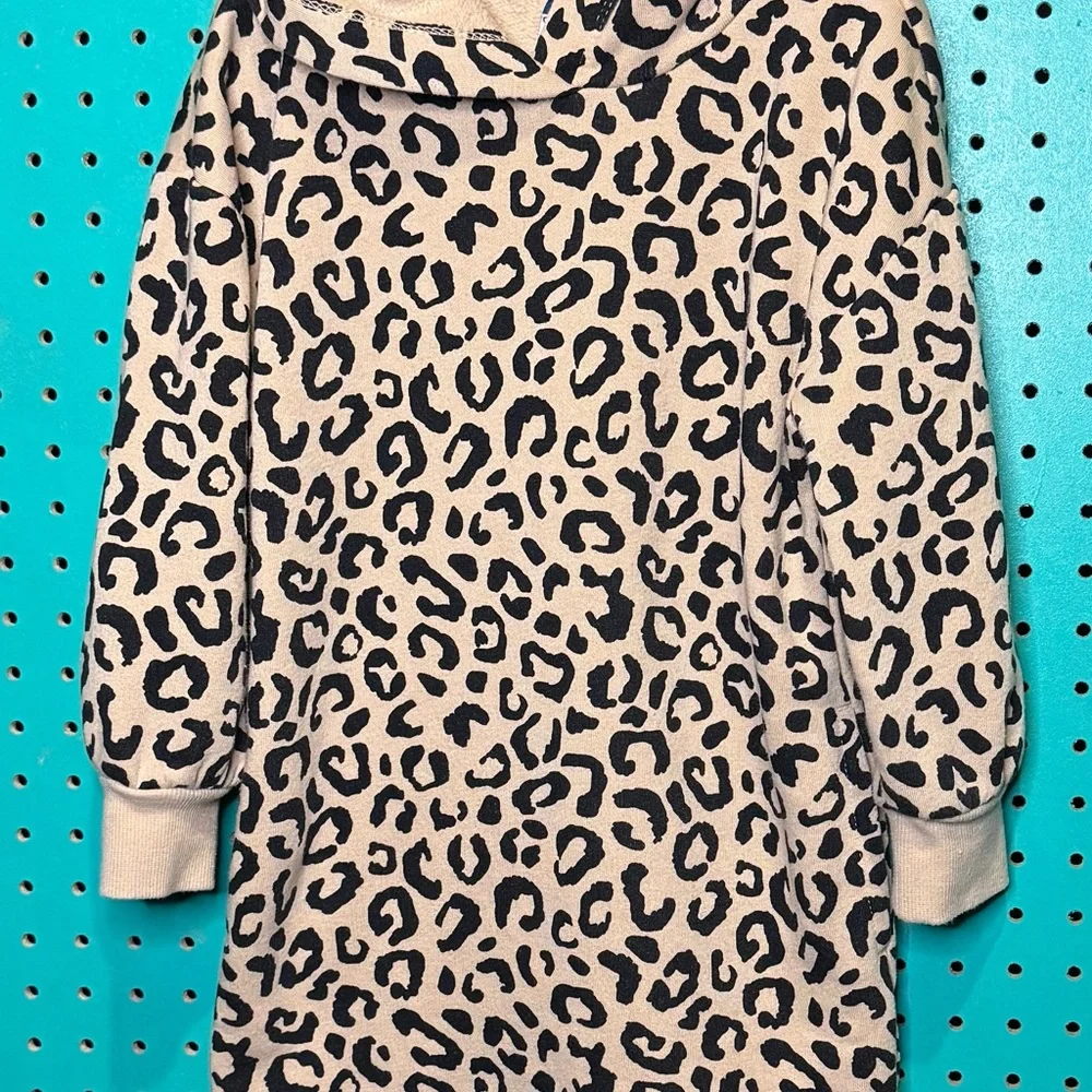 Old Navy Girls Leopard Hoodie Sweatshirt Dress Size 4T 5T Long Sleeve Cozy